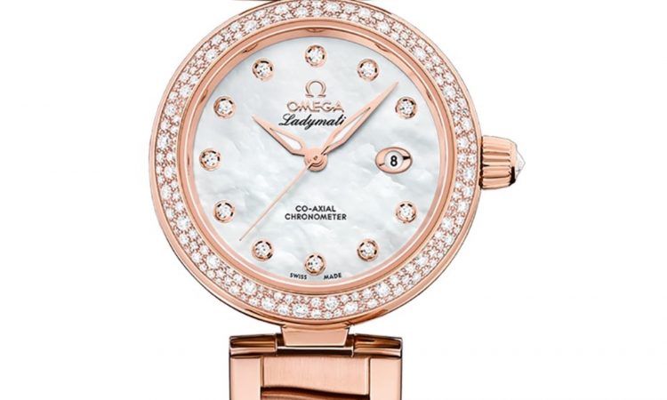 The 18k red gold fake watch is decorated with diamonds.